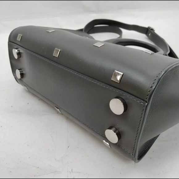 Jimmy Choo - Picture 5 of 9